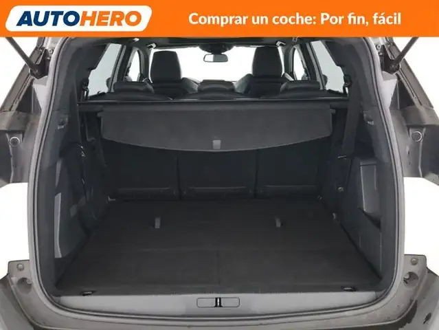 Peugeot 5008 view 18