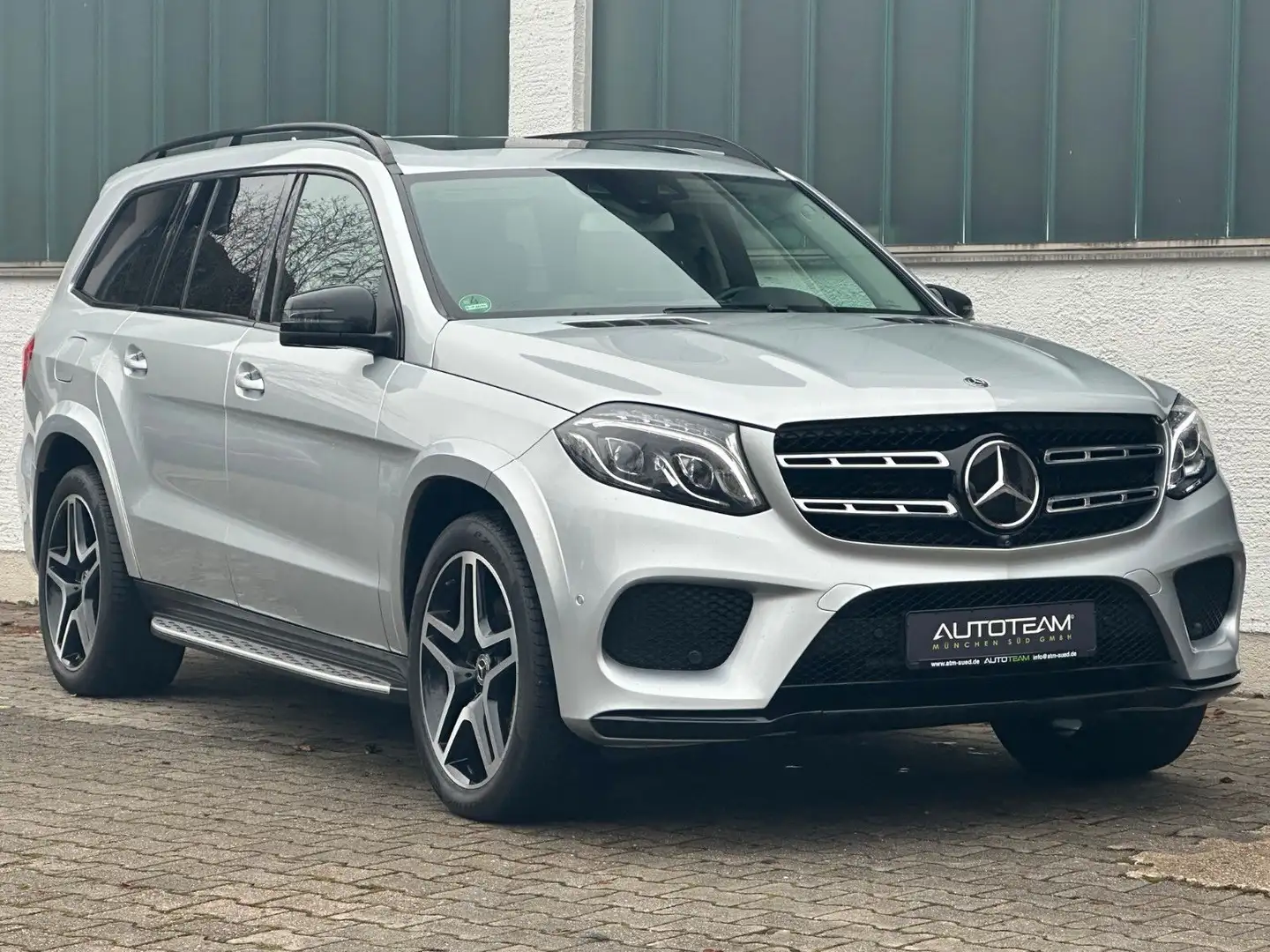 Mercedes-Benz GLS 350 d 4Matic*AMG Line*Night*360*ACC*21 Zoll* Срібний - 2