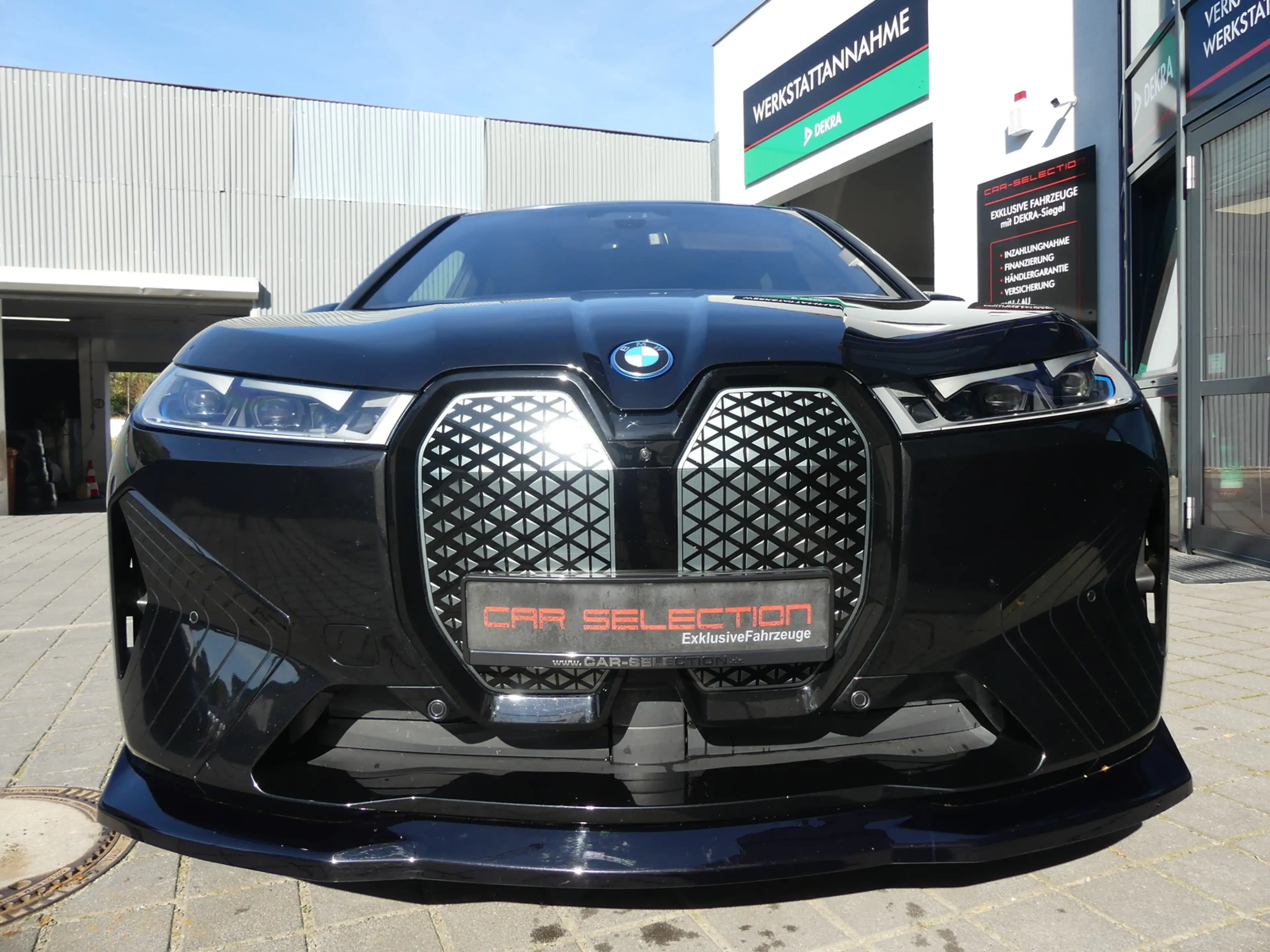BMW iX M60 22ZOLL PANO/B&W/SOFT/AHK/LASER — photo 14
