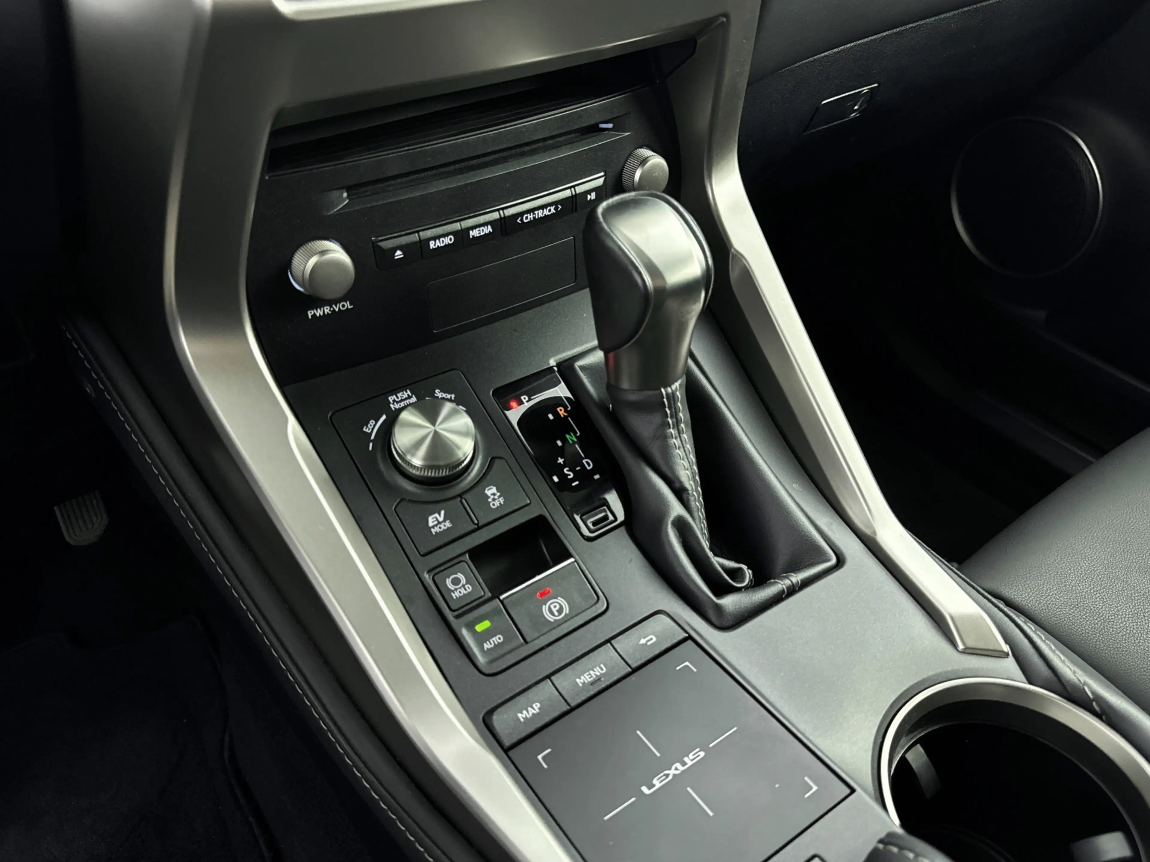 Lexus NX 300h AWD Business Line Pro | Carplay | Stoelverwarming — photo 9
