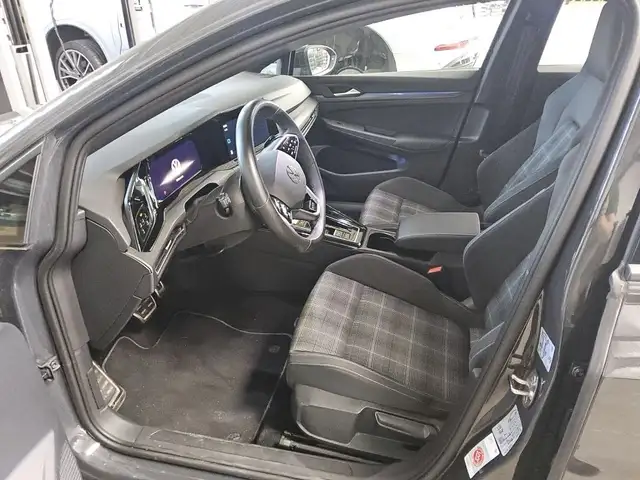 Volkswagen Golf view 7