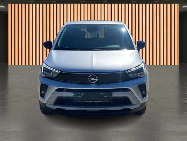 Opel Crossland view 3