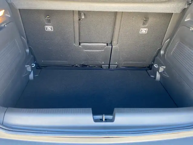 Opel Crossland view 14