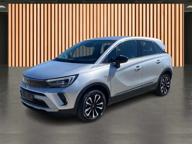 Opel Crossland view 2