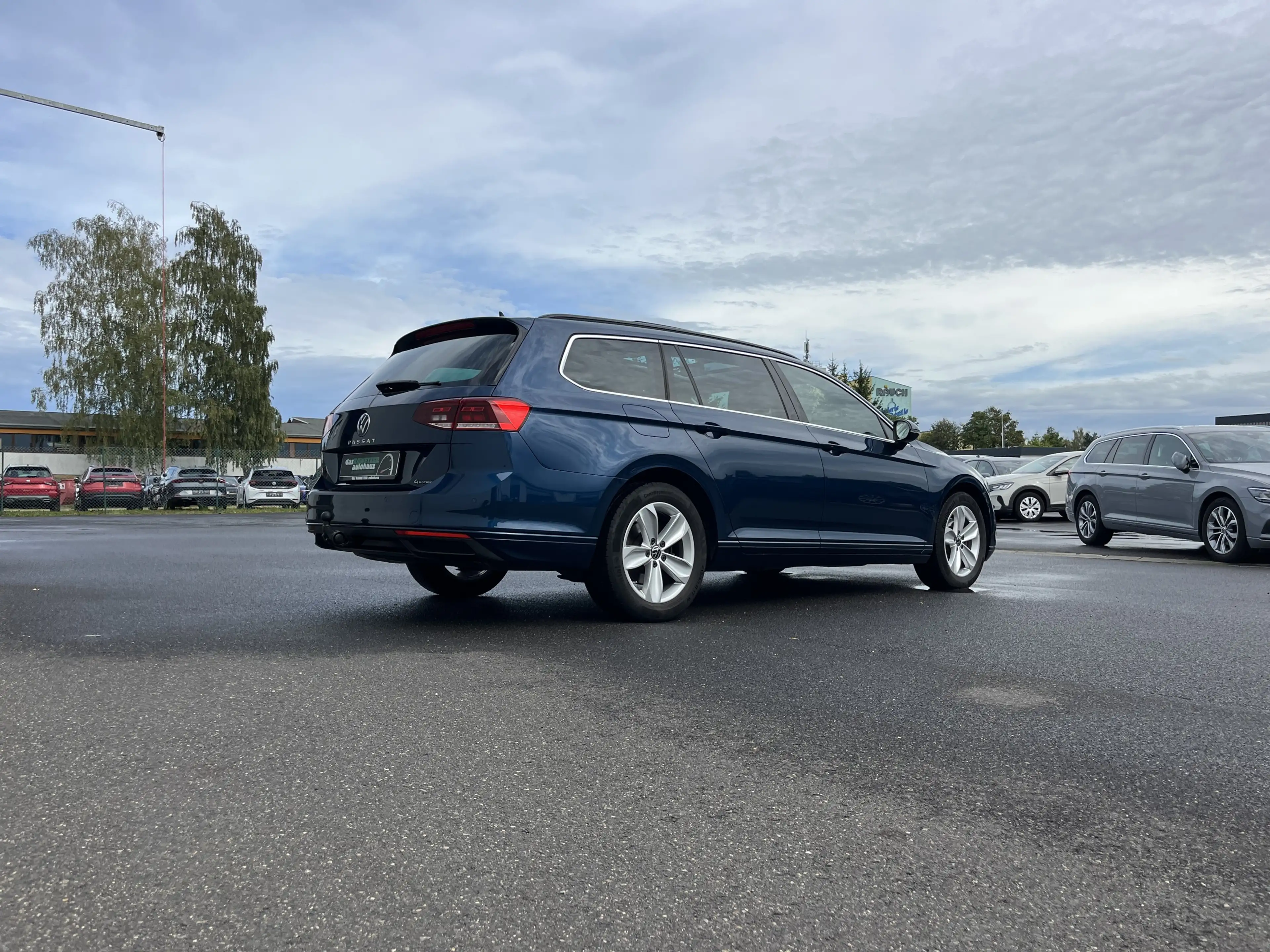 Volkswagen Passat Variant 2.0 TDI DSG 4Mo Business 1,99% Fin. AHK STHZ PANO — photo 7