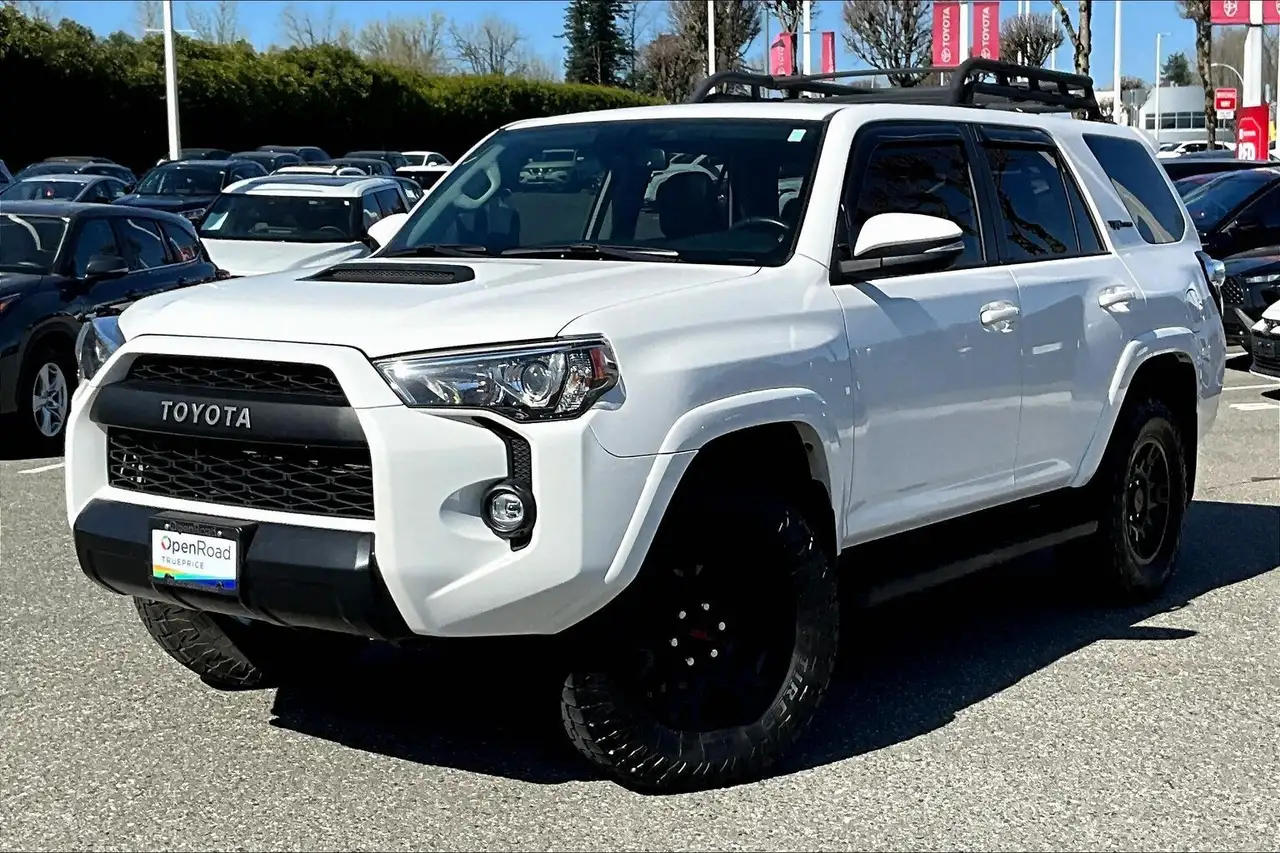 Toyota 4-Runner снимка Toyota 4-Runner