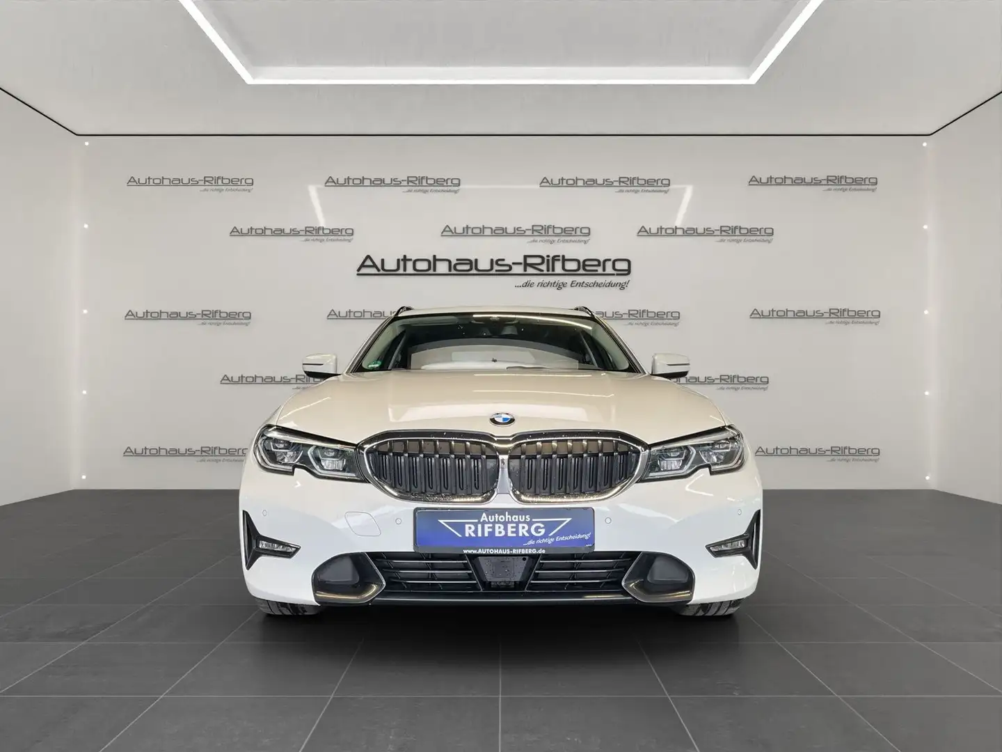BMW 320 e TOURING Sport Line/AHK/NAVI/LASER/KAMERA Blanc - 2