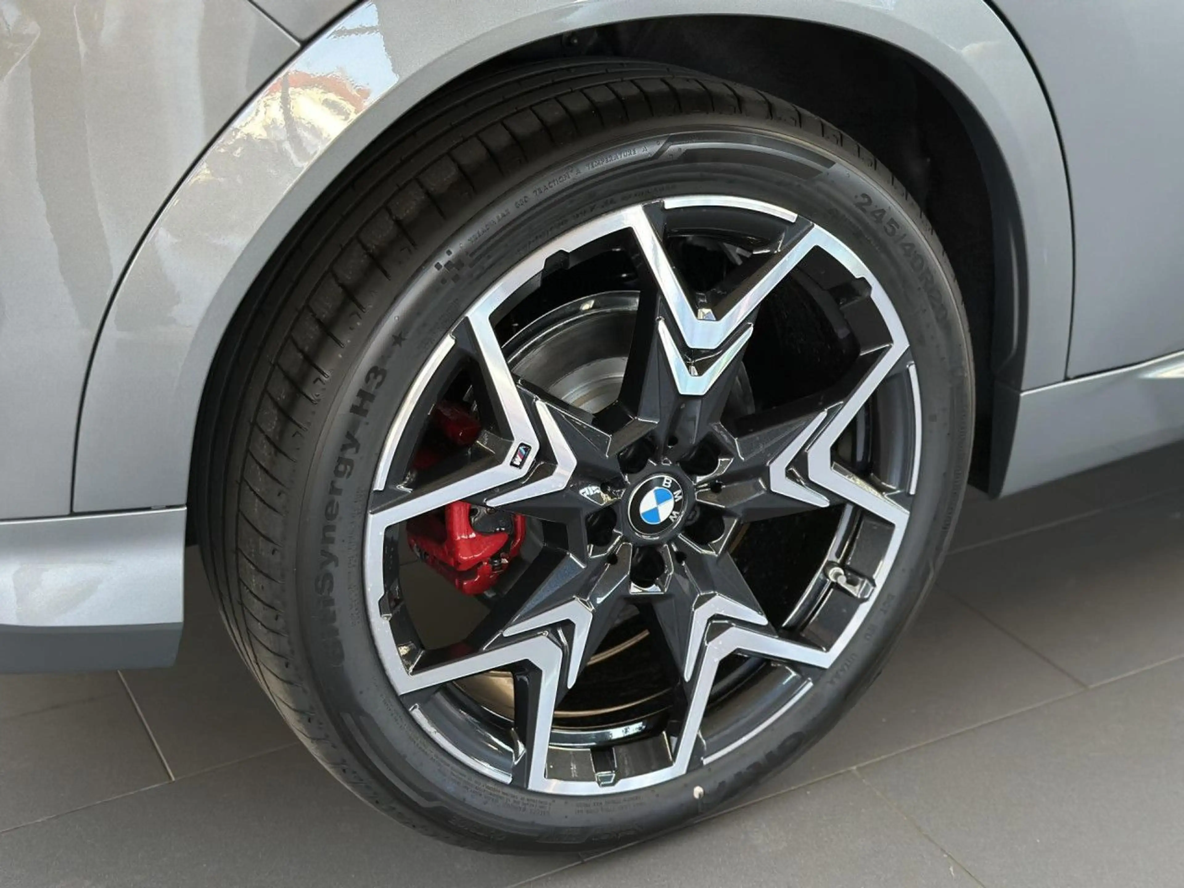 BMW iX2 x30 M Sport Pro AHK HUD Ha/Ka PanoD. SurView. — photo 15