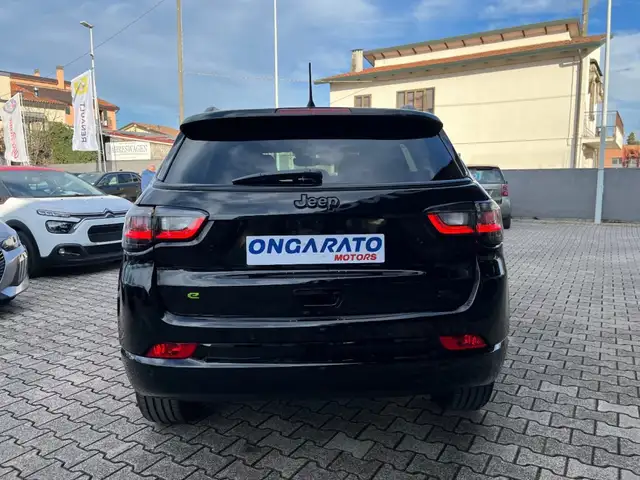 Jeep Compass view 6