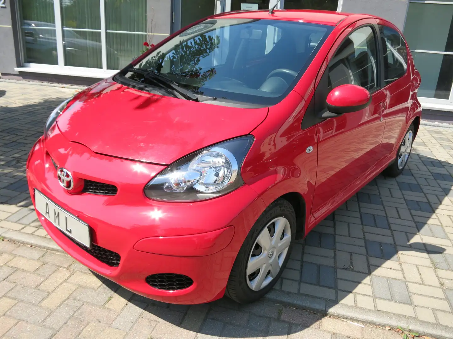 Toyota Aygo Basis KLIMA TÜV+AU NEU! Rot - 1