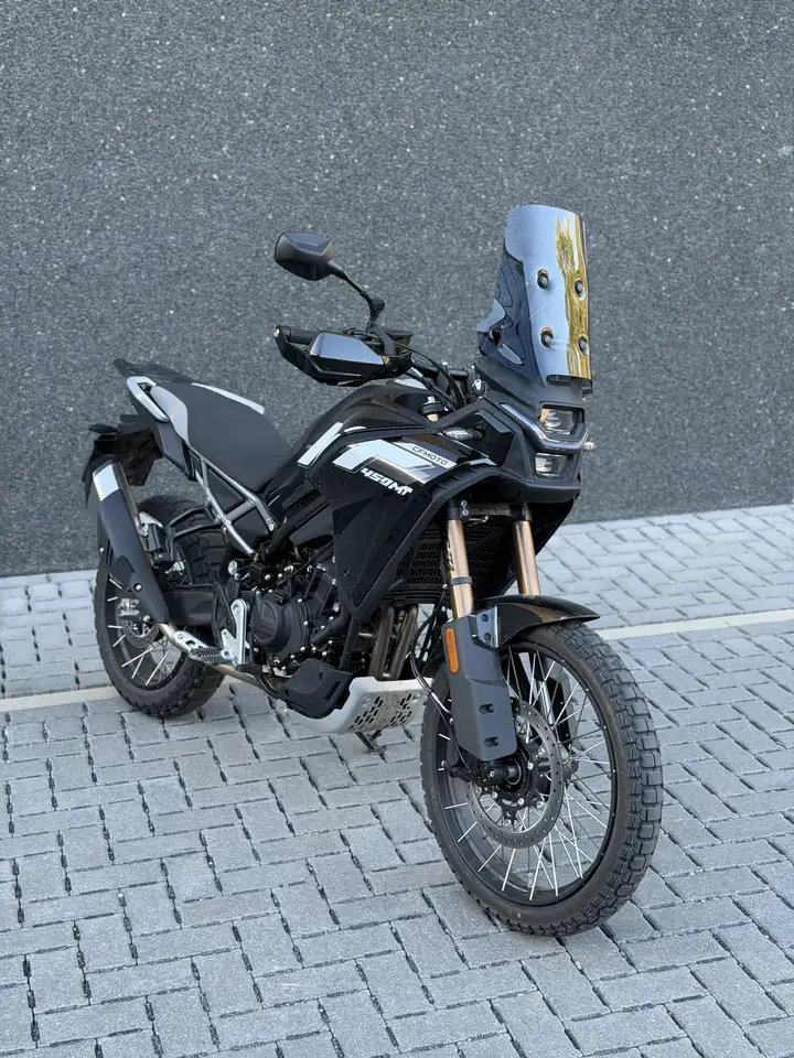 Cfmoto 450 MT