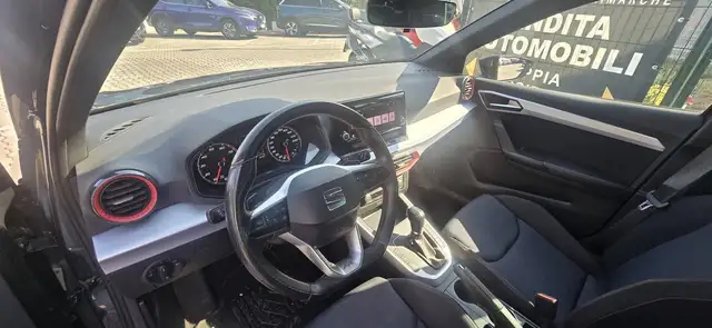 SEAT Arona view 7