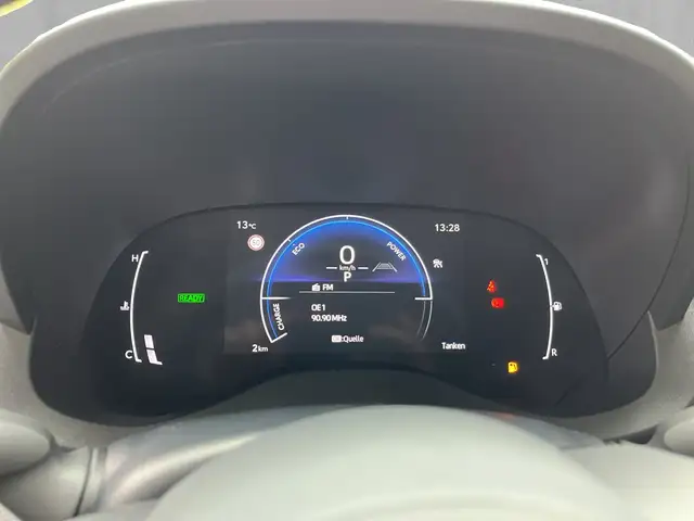 Toyota Yaris view 10
