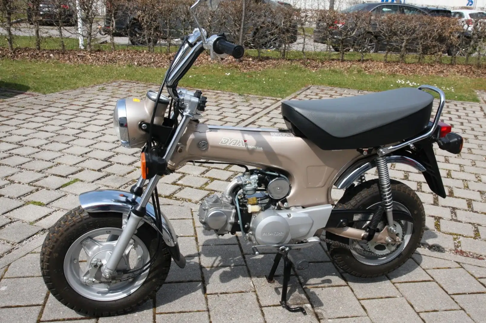 Honda Dax ST 50 original*Sammlerstück*nur 9 km! Beige - 1