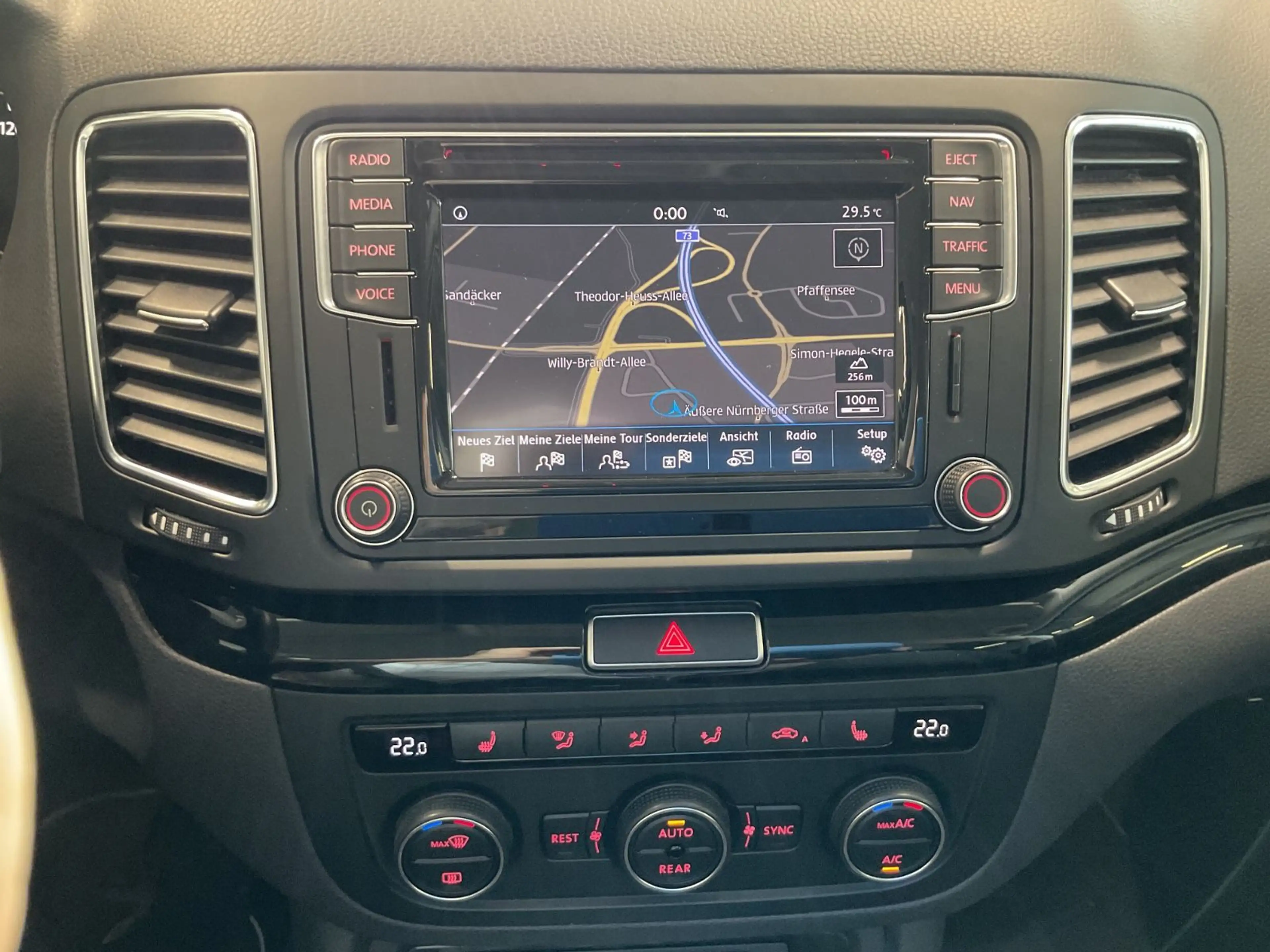 SEAT Alhambra 2.0 TDI Style AHK Navi Xenon 7-Sitzer — photo 14