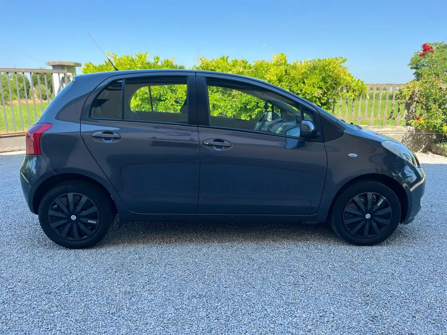 Toyota Yaris 5p 1.0 - 2