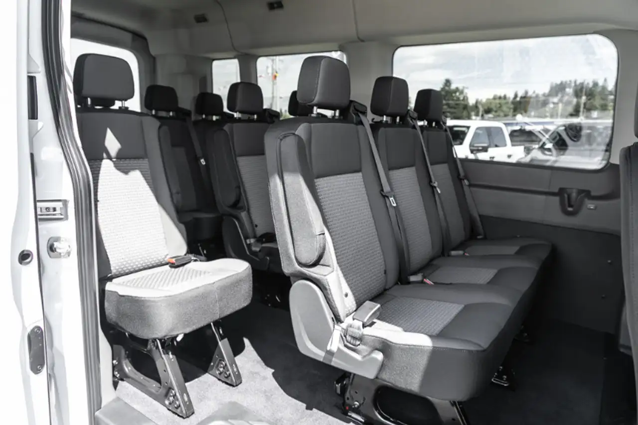 Ford Transit Passenger Wagon photo Ford Transit Passenger Wagon