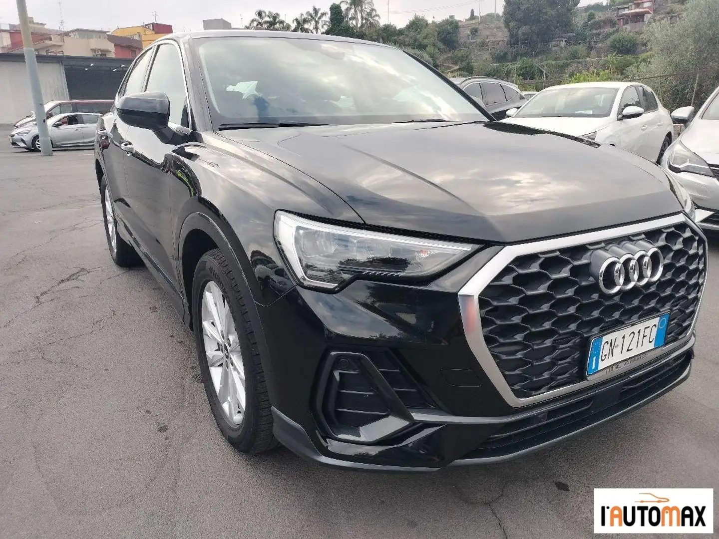 Audi Q3 Sportback 35 2.0 tdi Business Bianco - 1
