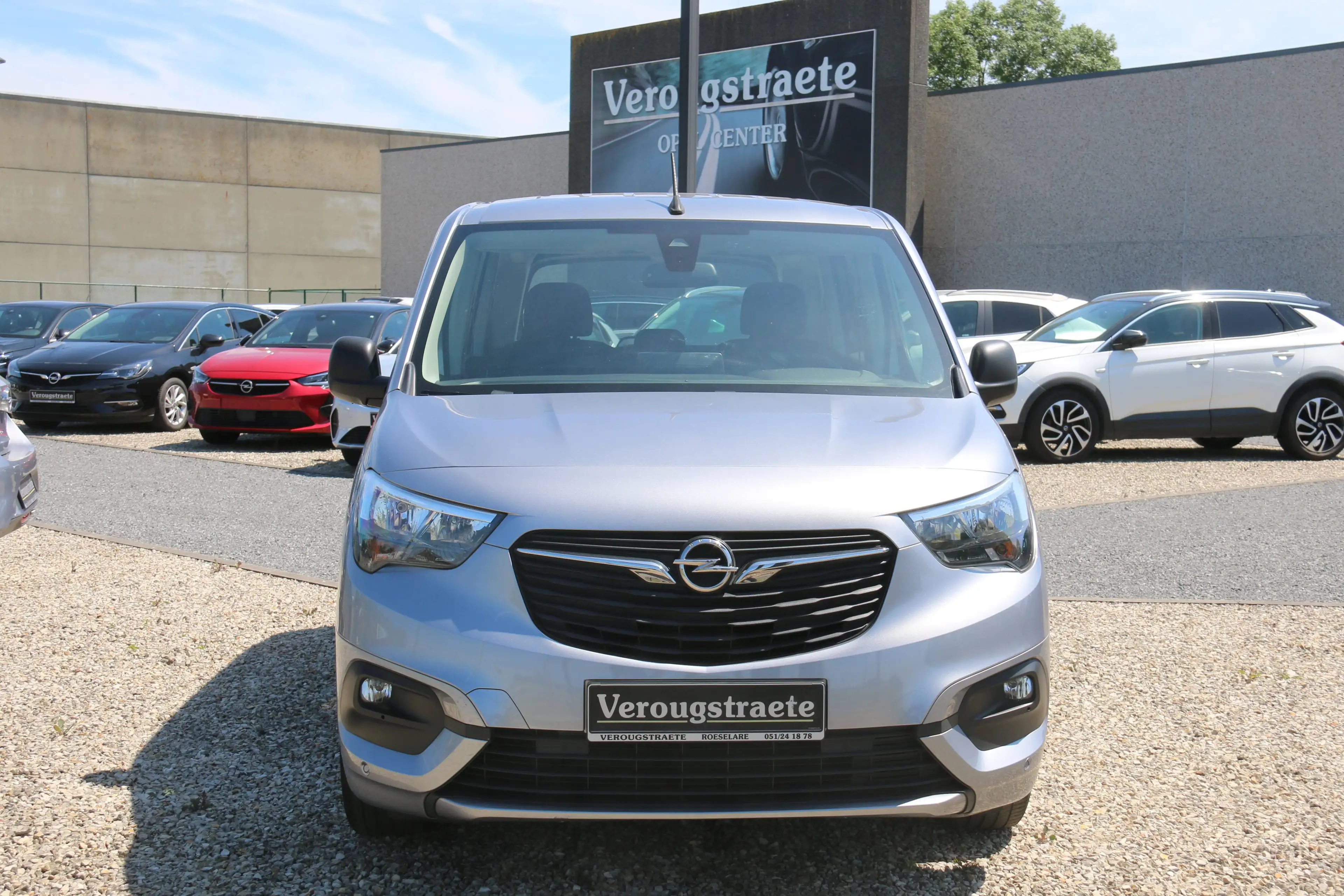 Opel Combo Life Combo Life 1.2 T L1H1 Edition S/S — photo 2