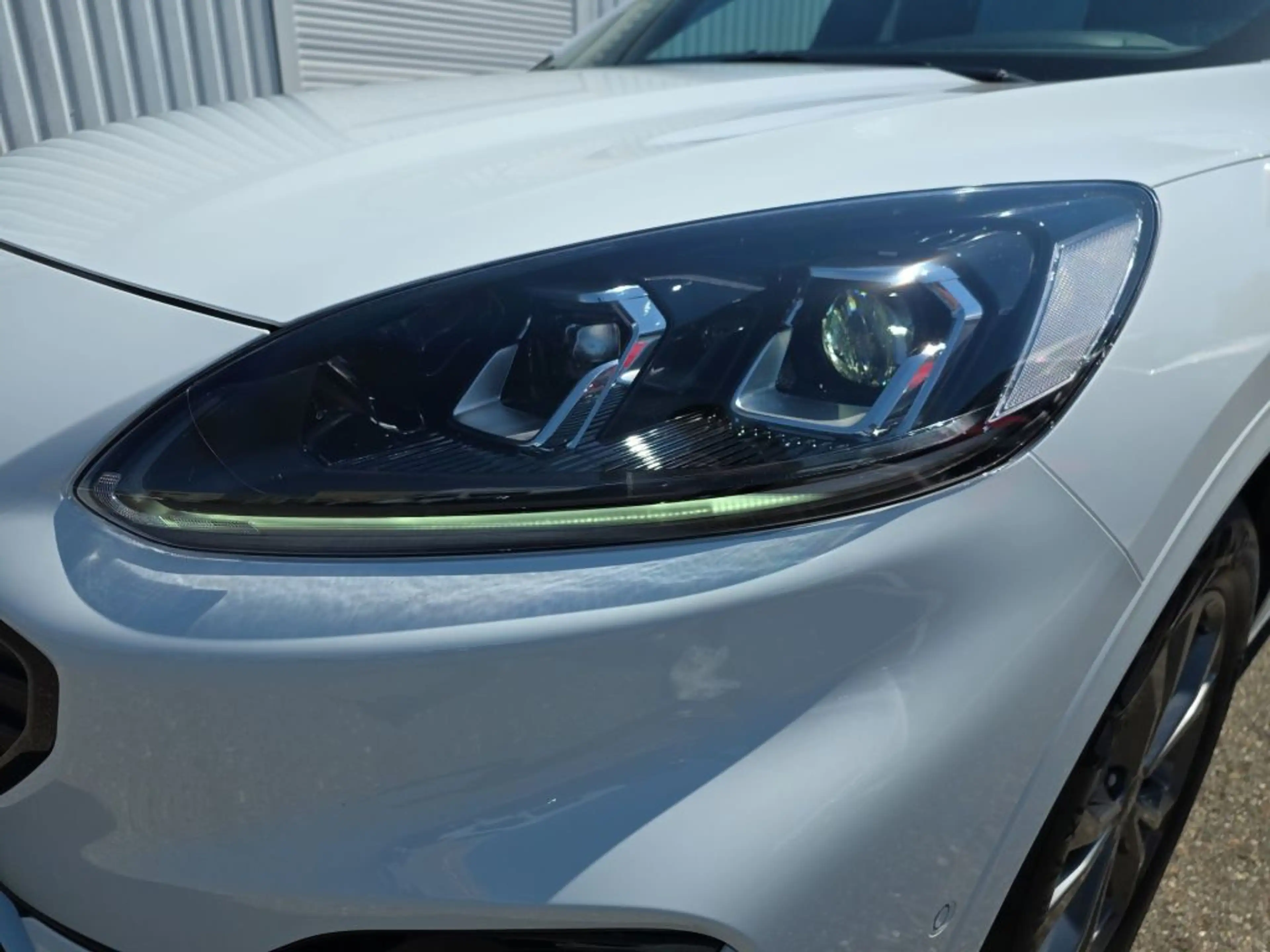 Ford Kuga 2.5 Duratec PHEV ST-LINE X — photo 5