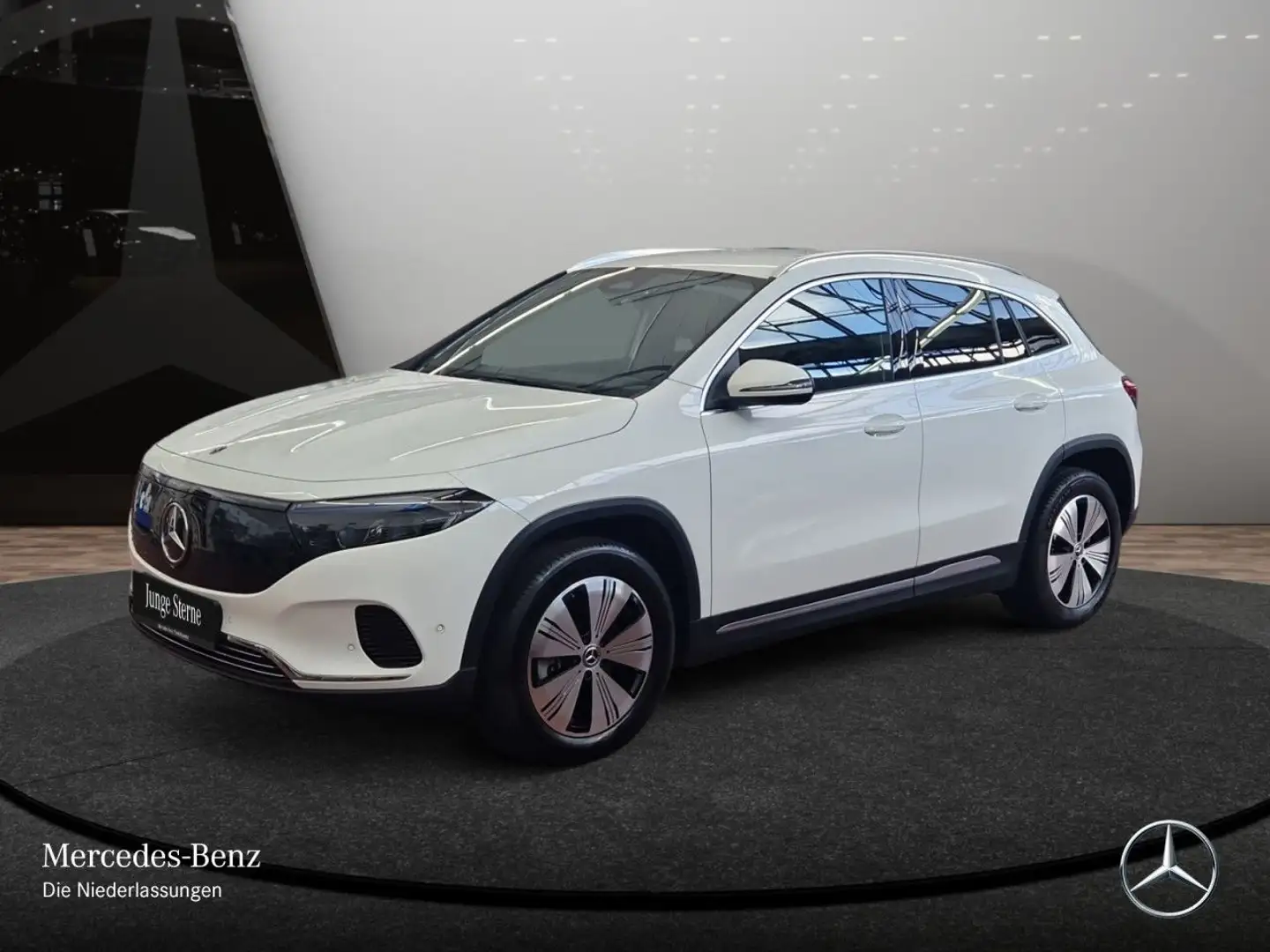 Mercedes-Benz EQA 300 4M PROG+ADVANCED+AHK+KAMERA+SPUR Alb - 2