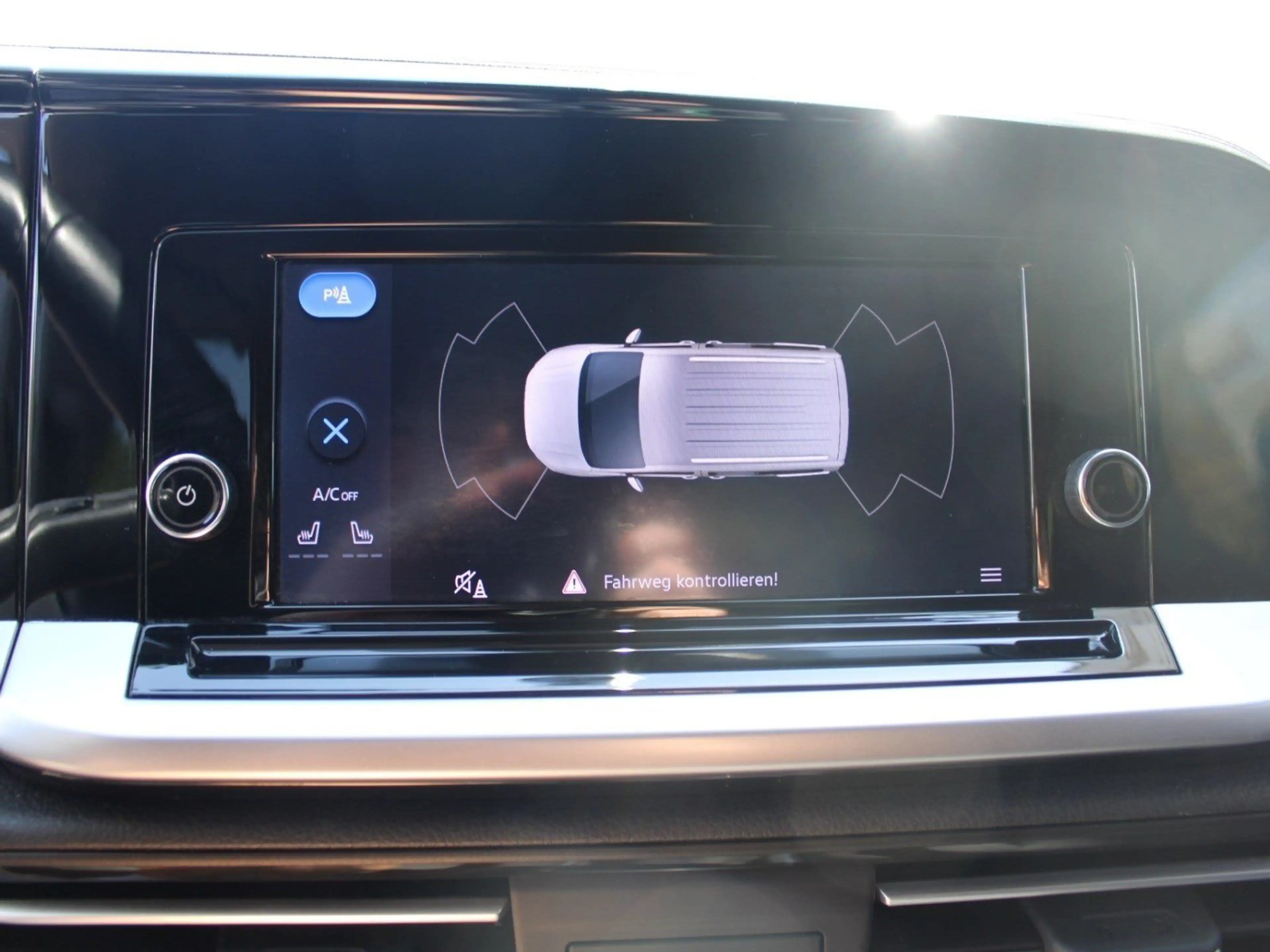 Ford Tourneo Connect Titanium - 7 Sitze — photo 12