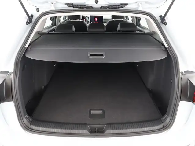 Volkswagen Golf view 7