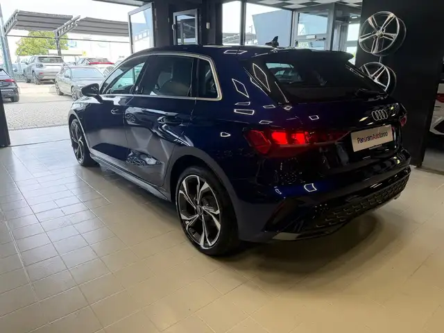 Audi A3 view 5