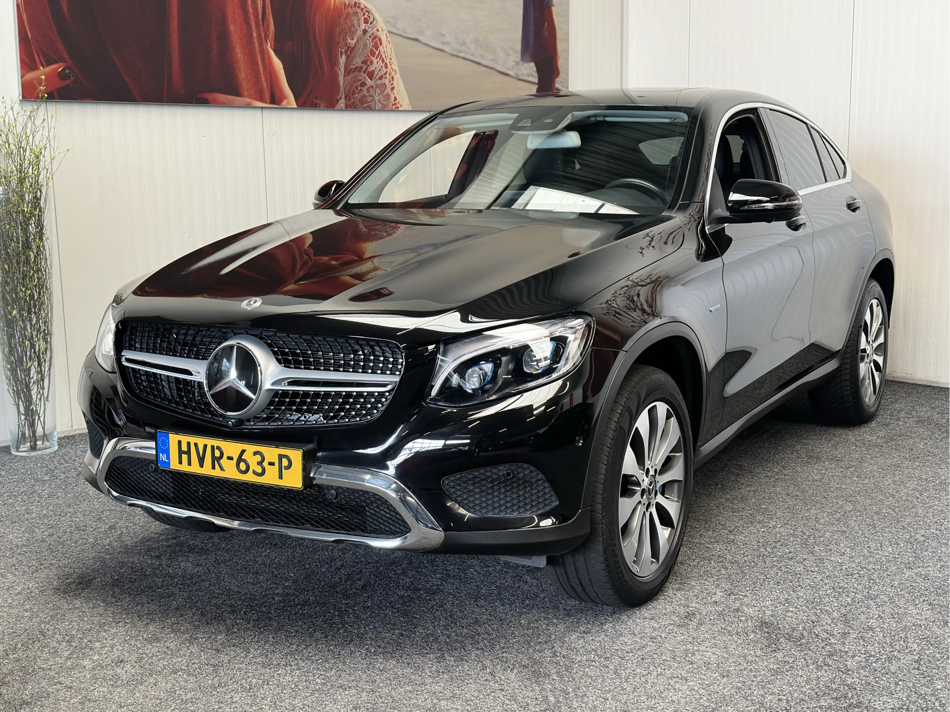 Mercedes-Benz GLC 350 COUPE 350E 4MATIC BUSINESS SCHUIFDAK ACHTERUITRIJ — photo 4