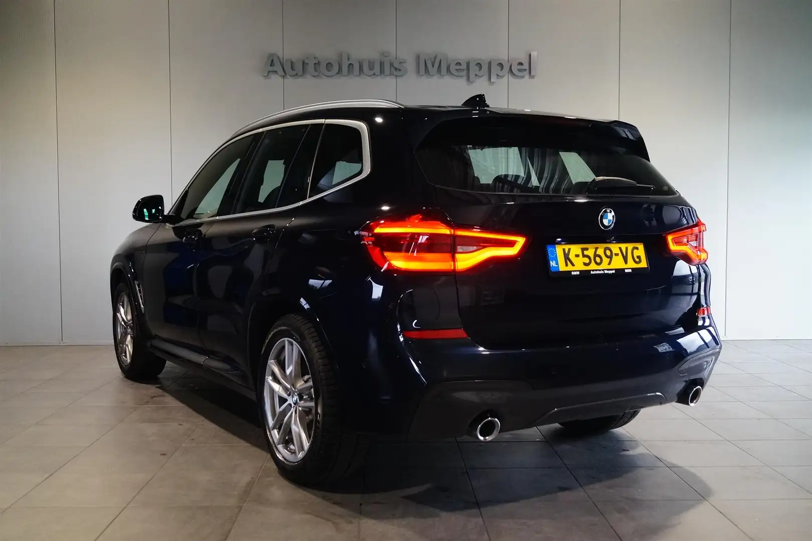 BMW X3 Xdrive30e LED | M-Sport | Panoramadak | PDC | Spor Noir - 2