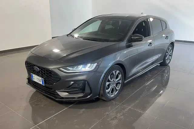 2025 Ford Focus in Grey for sale