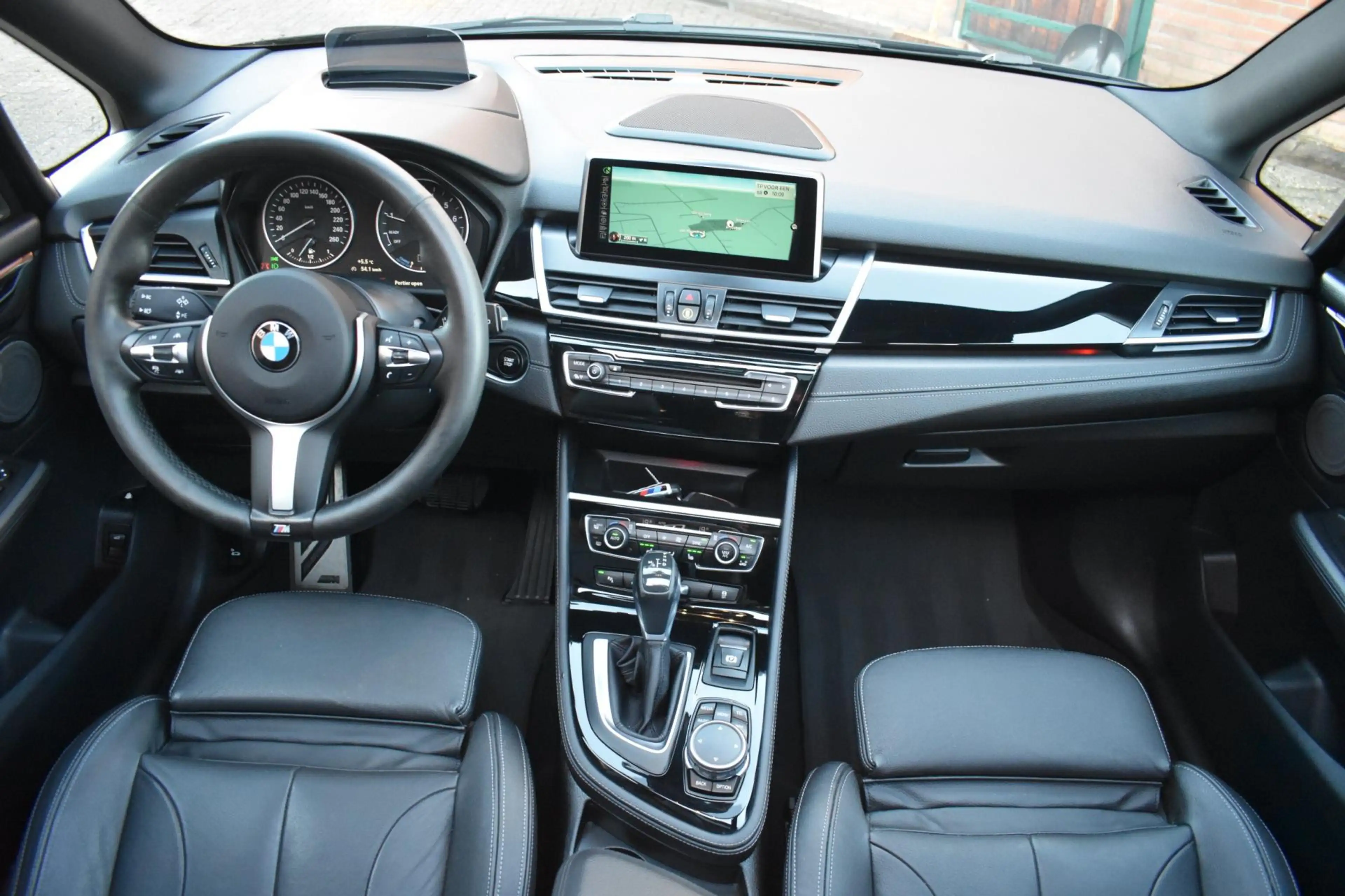 BMW 225 2-serie Active Tourer 225xe M Sport '15 M Pakket P — photo 2