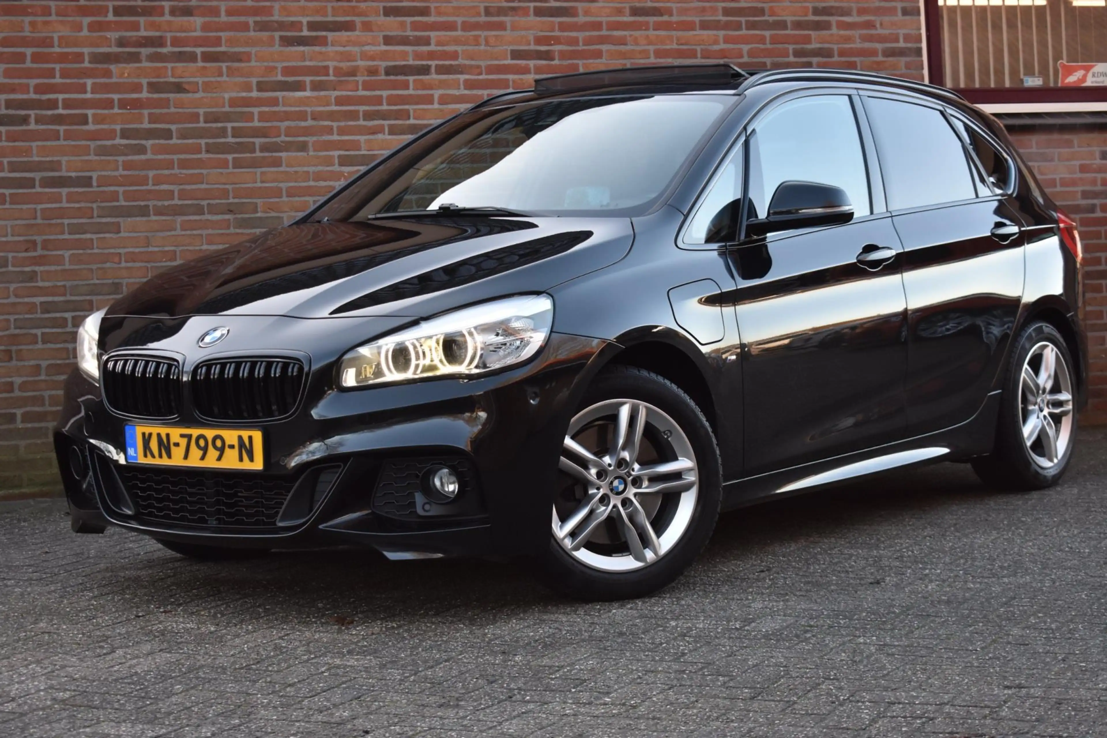 BMW 225 2-serie Active Tourer 225xe M Sport '15 M Pakket P