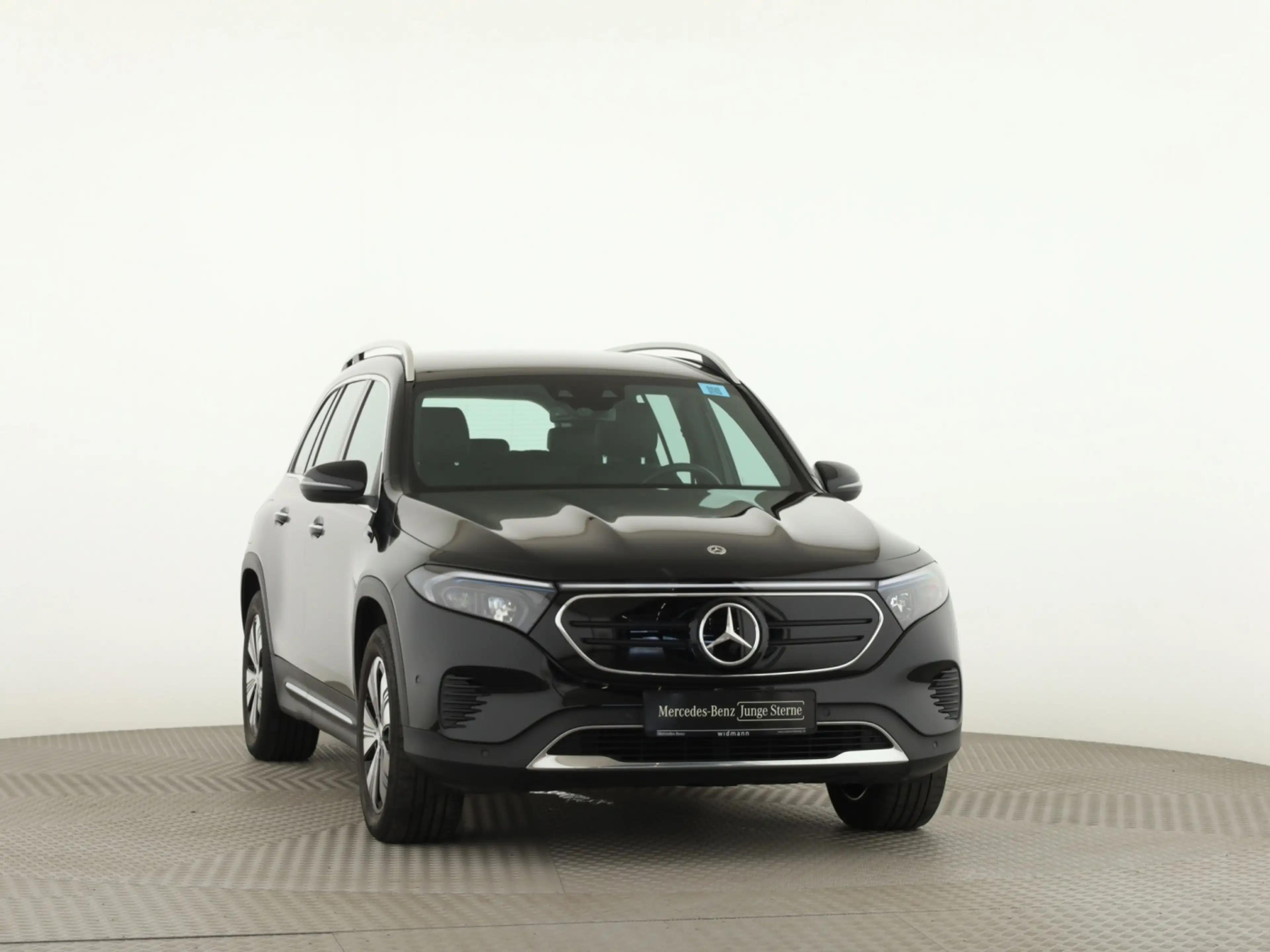 Mercedes-Benz EQB 300 4M Progressive Line Advanced Plus*Kamera — photo 3