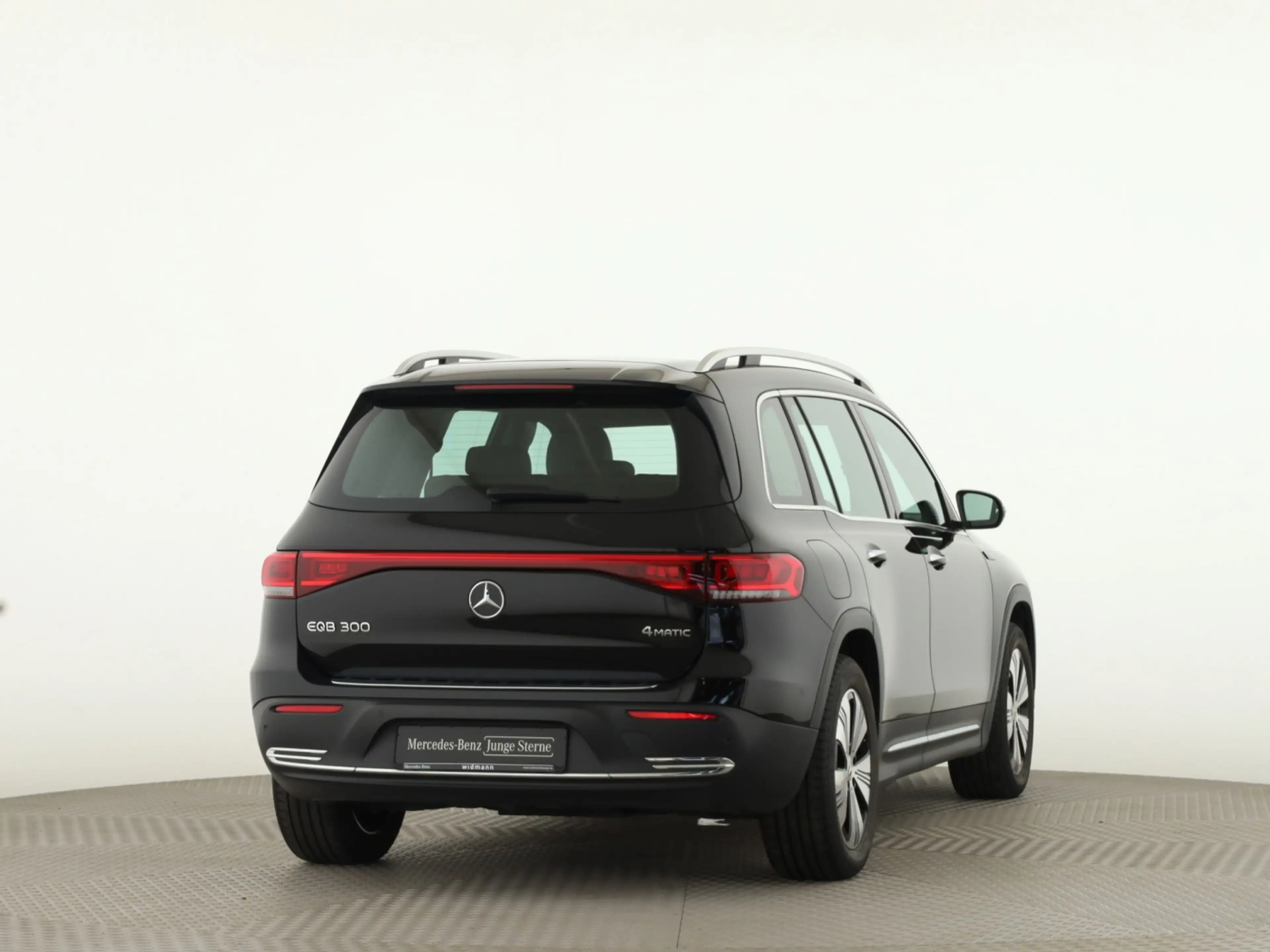 Mercedes-Benz EQB 300 4M Progressive Line Advanced Plus*Kamera — photo 2