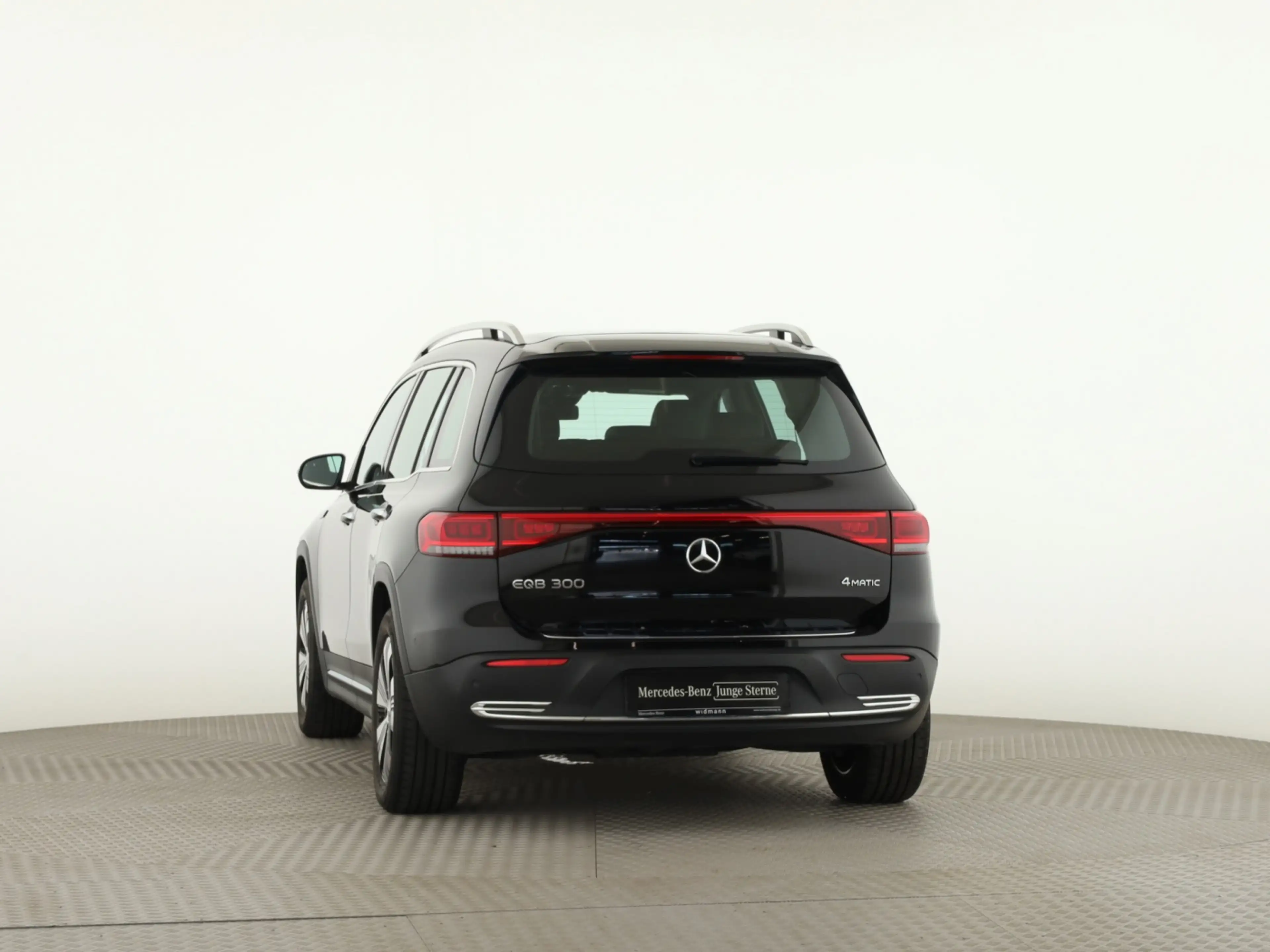 Mercedes-Benz EQB 300 4M Progressive Line Advanced Plus*Kamera — photo 4