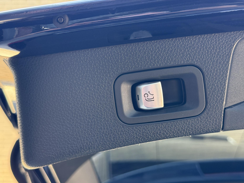 Mercedes-Benz C 180 Estate Business Solution AMG | Panoramadak | Trekh — photo 44