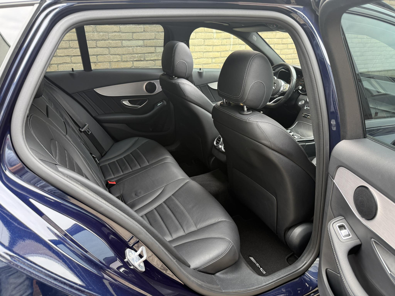 Mercedes-Benz C 180 Estate Business Solution AMG | Panoramadak | Trekh — photo 20