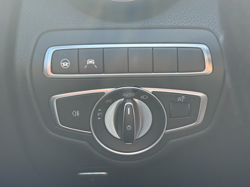 Mercedes-Benz C 180 Estate Business Solution AMG | Panoramadak | Trekh — photo 33