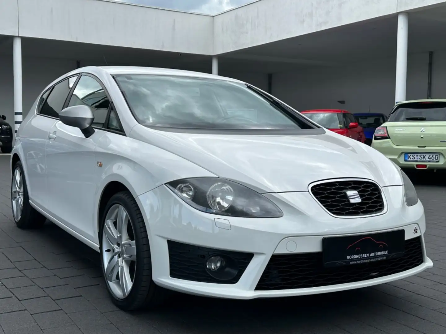 SEAT Leon FR 2.0 TDI | Sitzheizung | Tempomat | 18" Bianco - 2