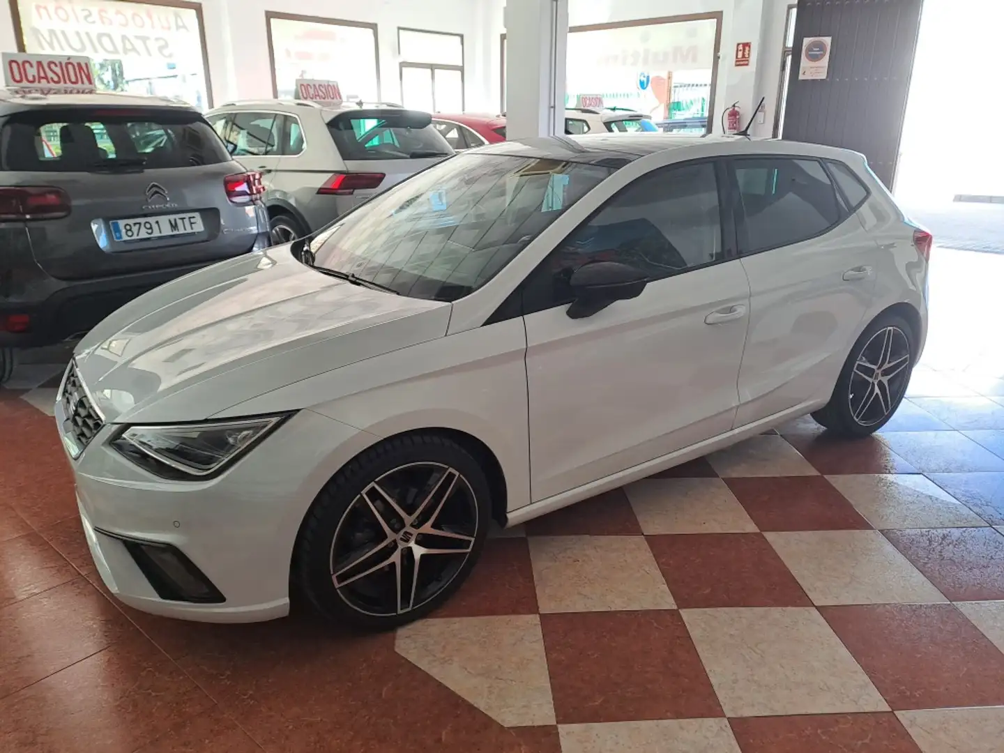 SEAT Ibiza 1.5 TSI S&S FR DSG7 150 Blanco - 2