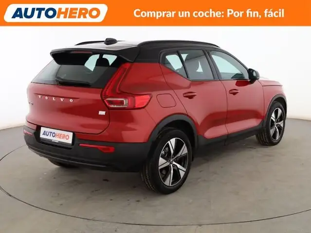 Volvo XC40 view 6