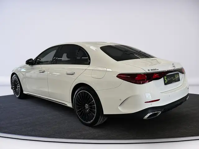 Mercedes-Benz E 300 e AMG LINE BUMESTER DIGITAL LIGHT Ansicht 4
