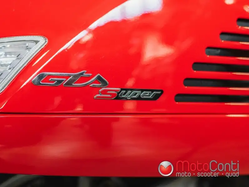 Vespa GTS 310 - foto 8