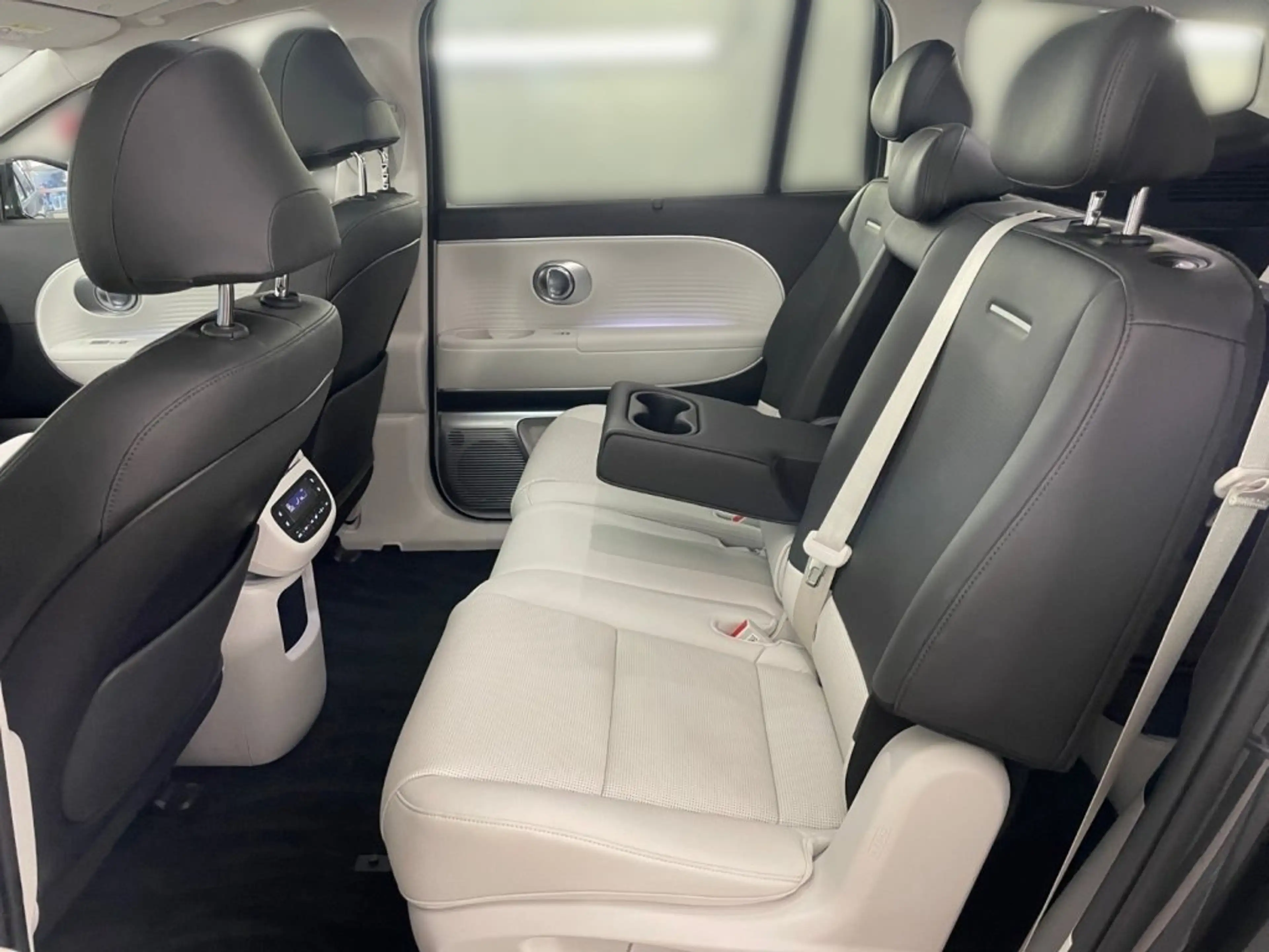 Hyundai IONIQ 9 Prestige Line 110 kWh 4WD 96p72-O1 — photo 11