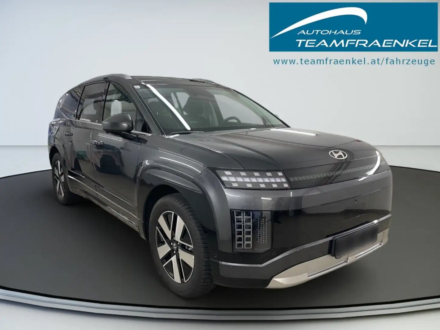 Hyundai IONIQ 9 Prestige Line 110 kWh 4WD 96p72-O1 Grau - 2