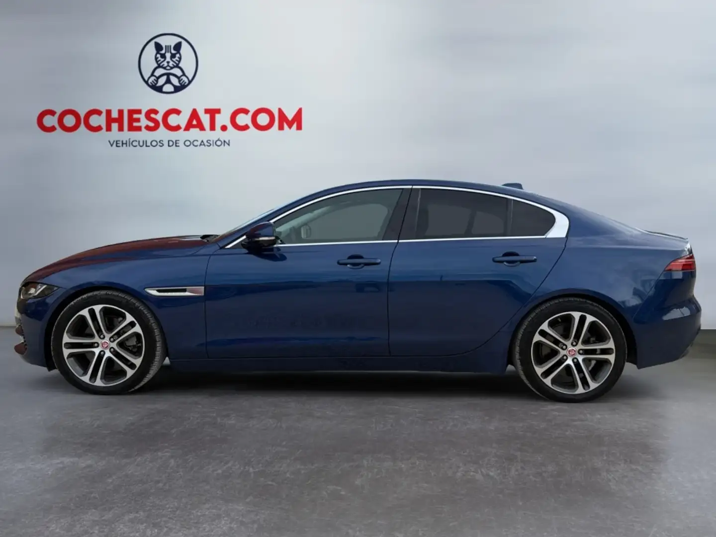 Jaguar XE 2.0i4D MHEV HSE RWD Aut. 204 Azul - 2