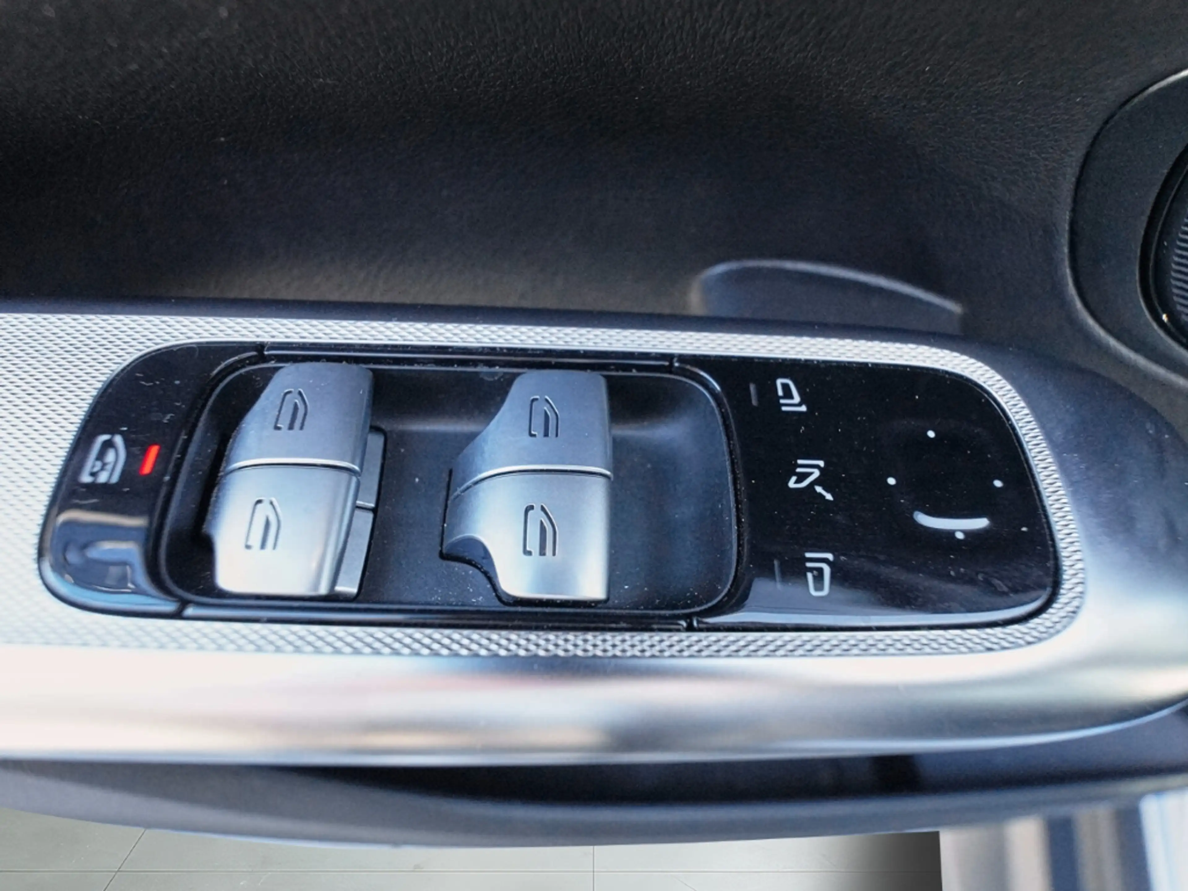 Mercedes-Benz GLC 300 d 4Matic AMG Night MBUX Keyless Digital — photo 25