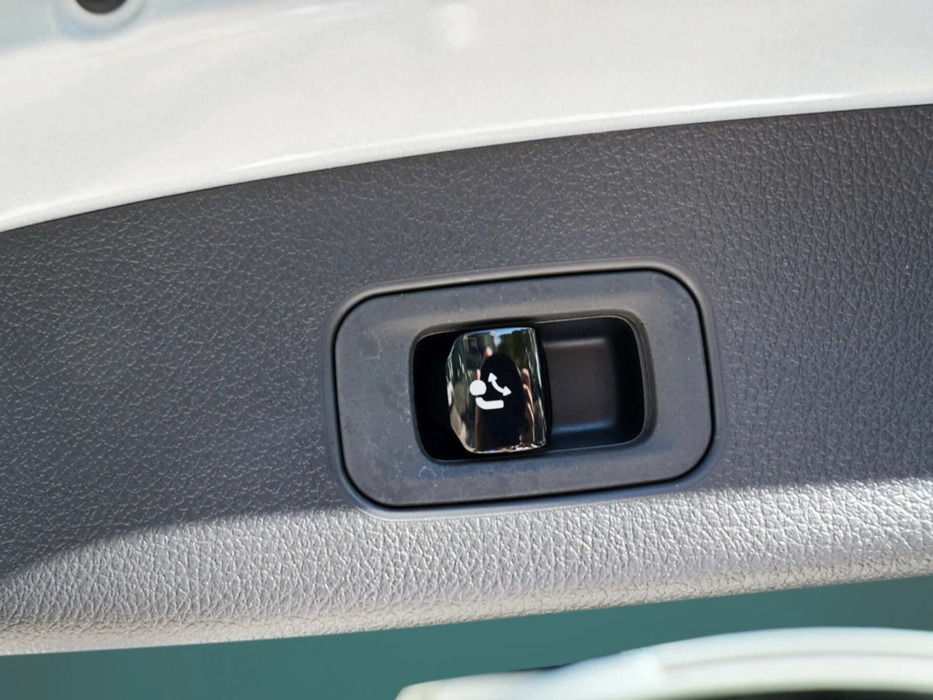 Mercedes-Benz GLC 300 d 4Matic AMG Night MBUX Keyless Digital — photo 17