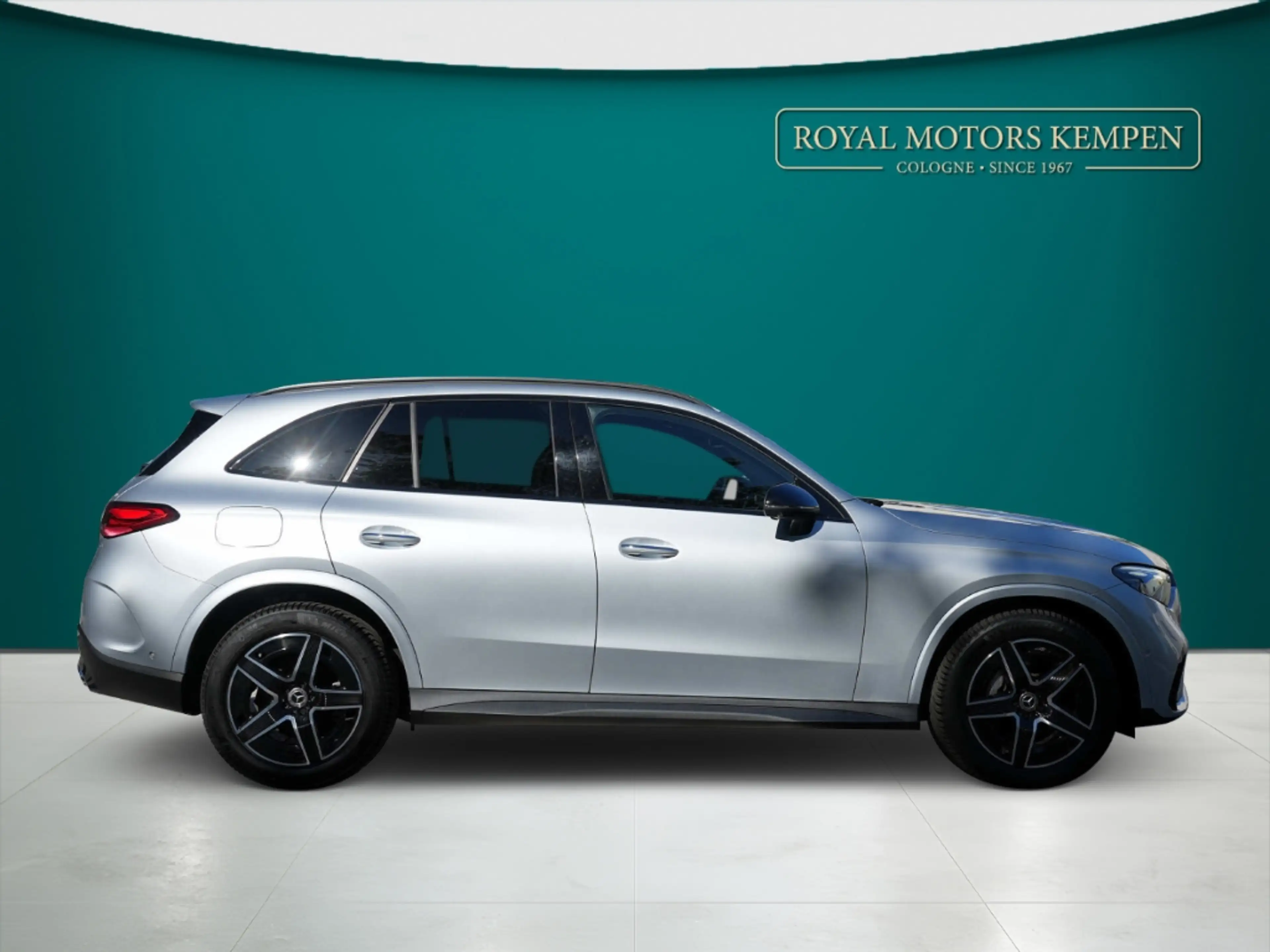 Mercedes-Benz GLC 300 d 4Matic AMG Night MBUX Keyless Digital — photo 3